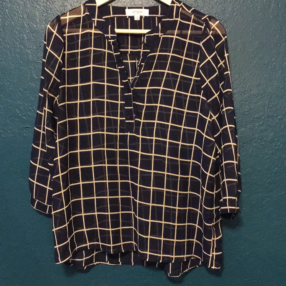Umgee free flowing checkered blouse!